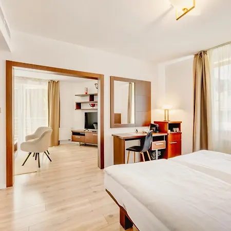 Hotel Antares Bratislava Exterior photo