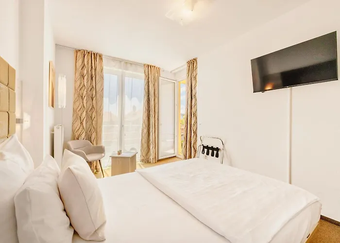 Hotel Antares