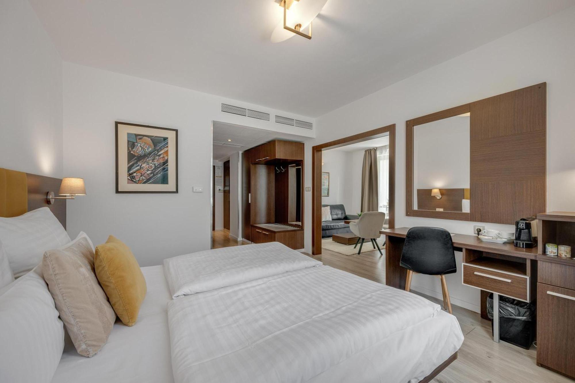 Antares 4* Pressburg