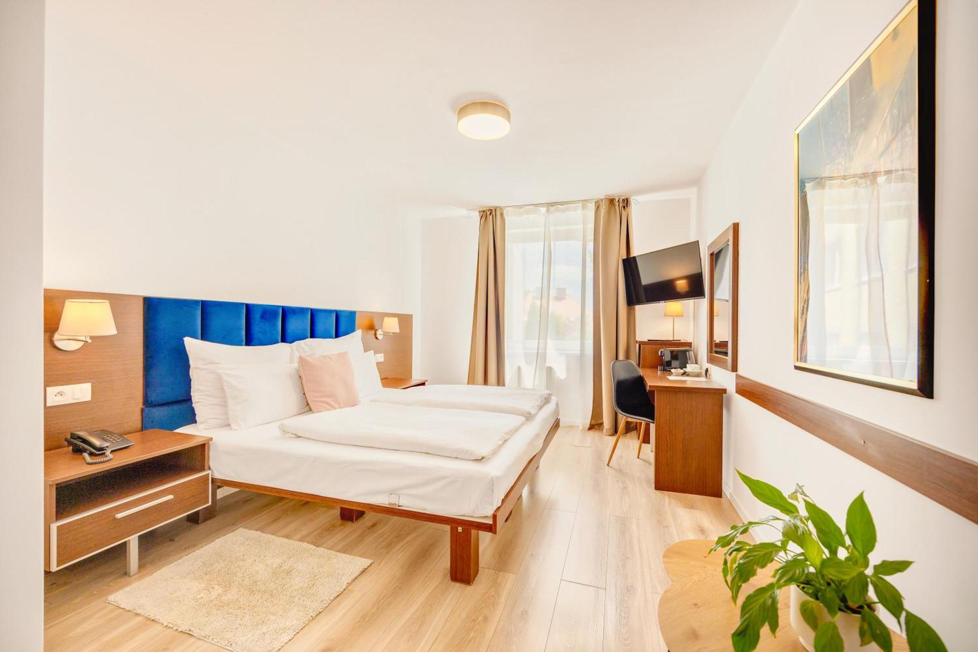 Hotel Antares